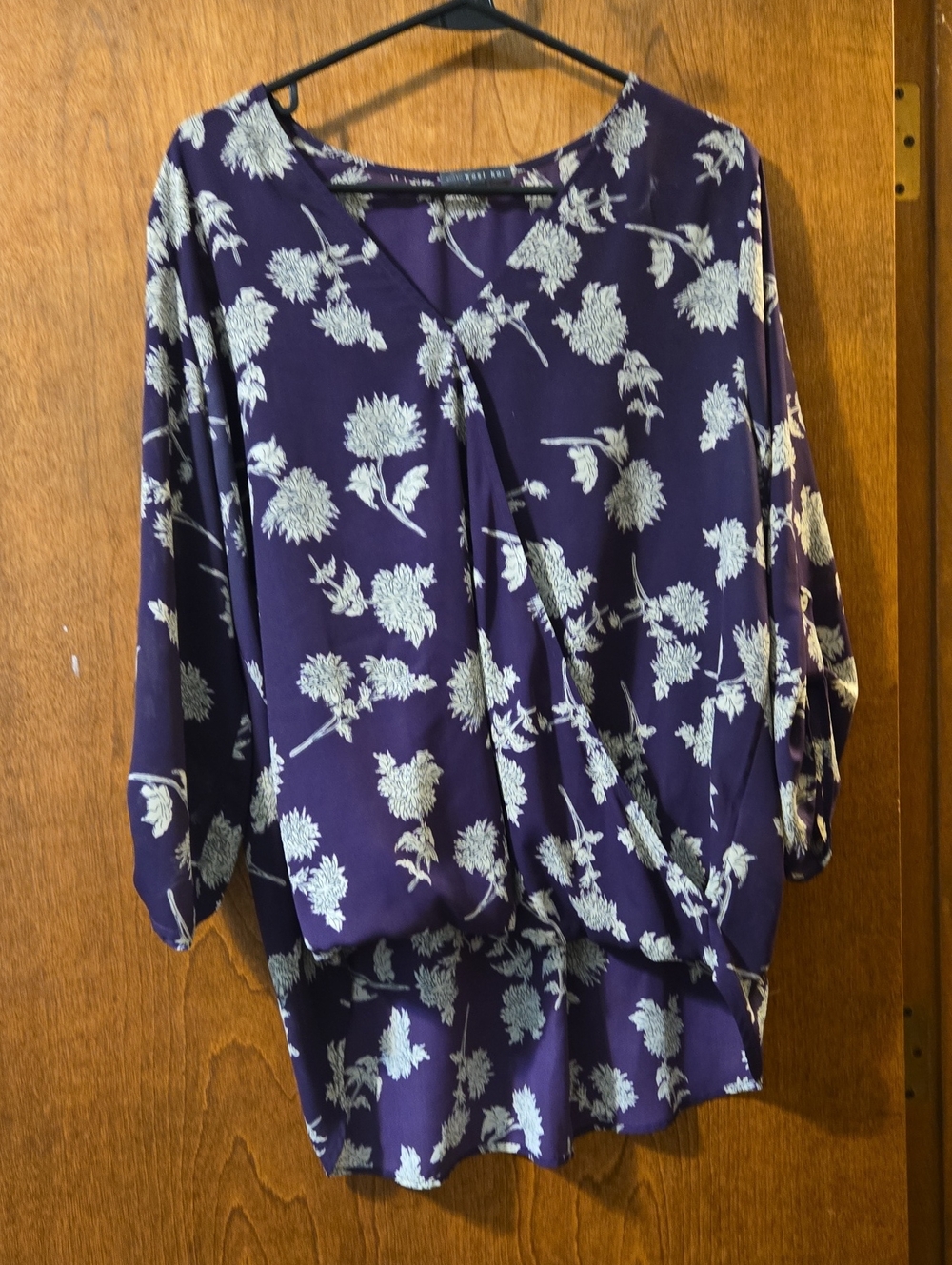 West Kei Purple Floral V-Neck Tunic Top